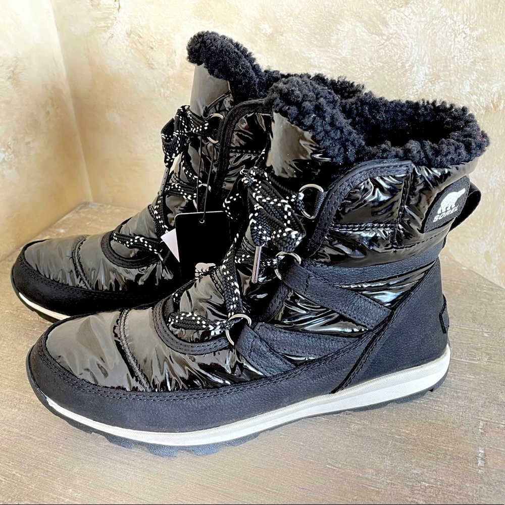 Sorel Women's Whitney Patent Boots NWT
